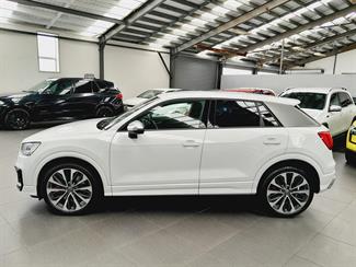 2020 Audi SQ2 - Thumbnail