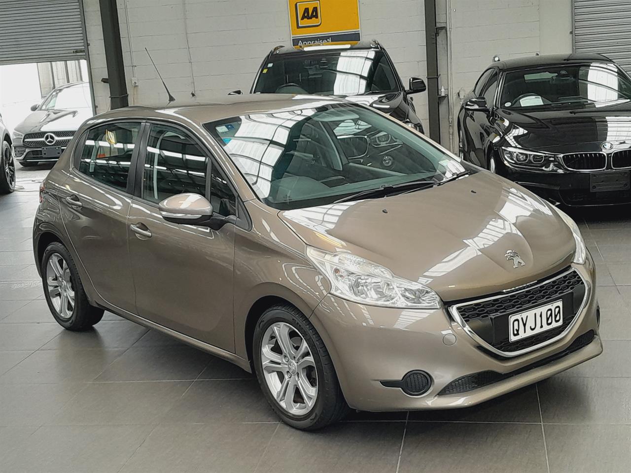 2013 Peugeot 208