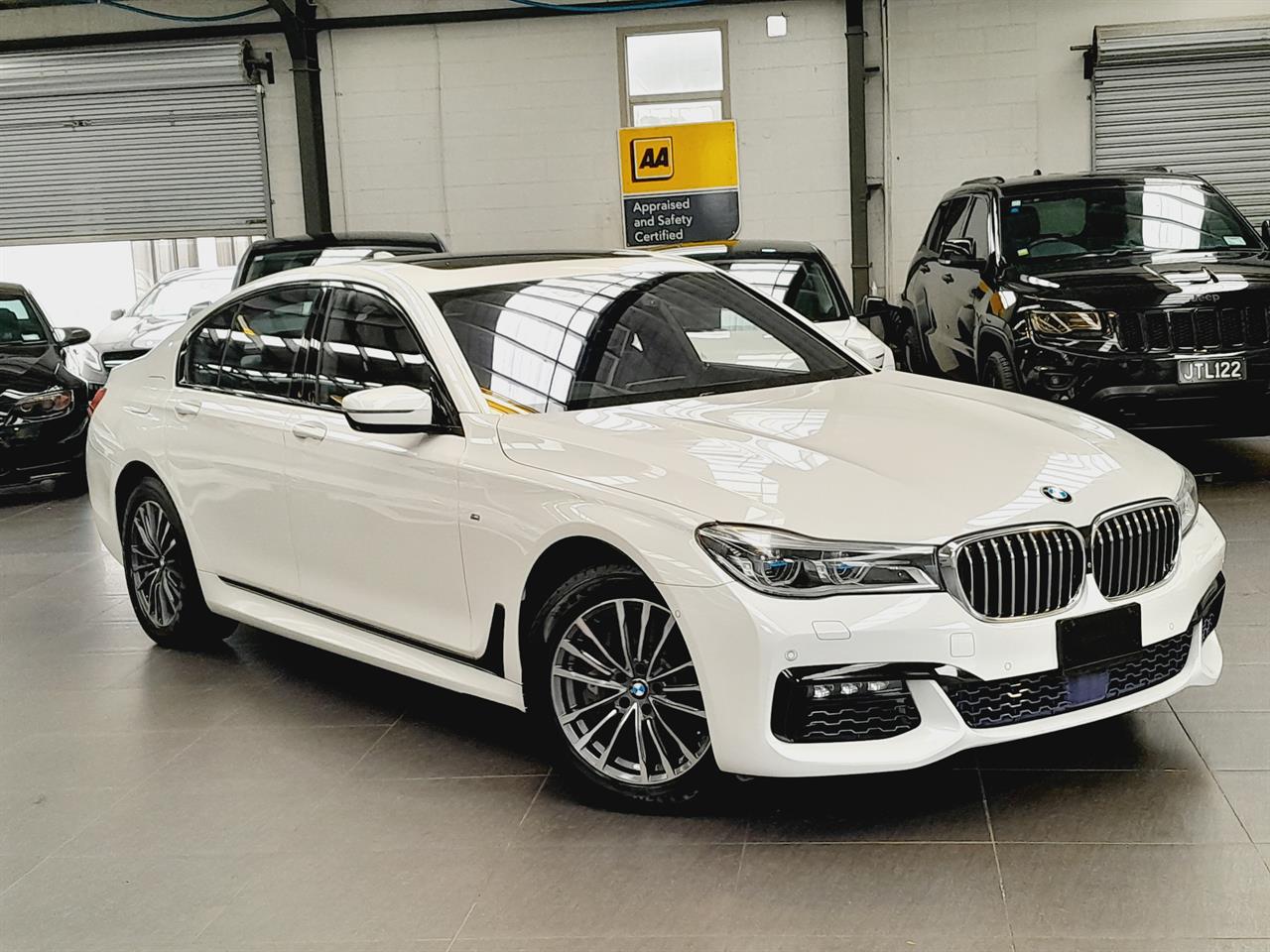 2016 BMW 750i