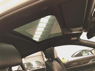 2016 BMW 750i - Thumbnail