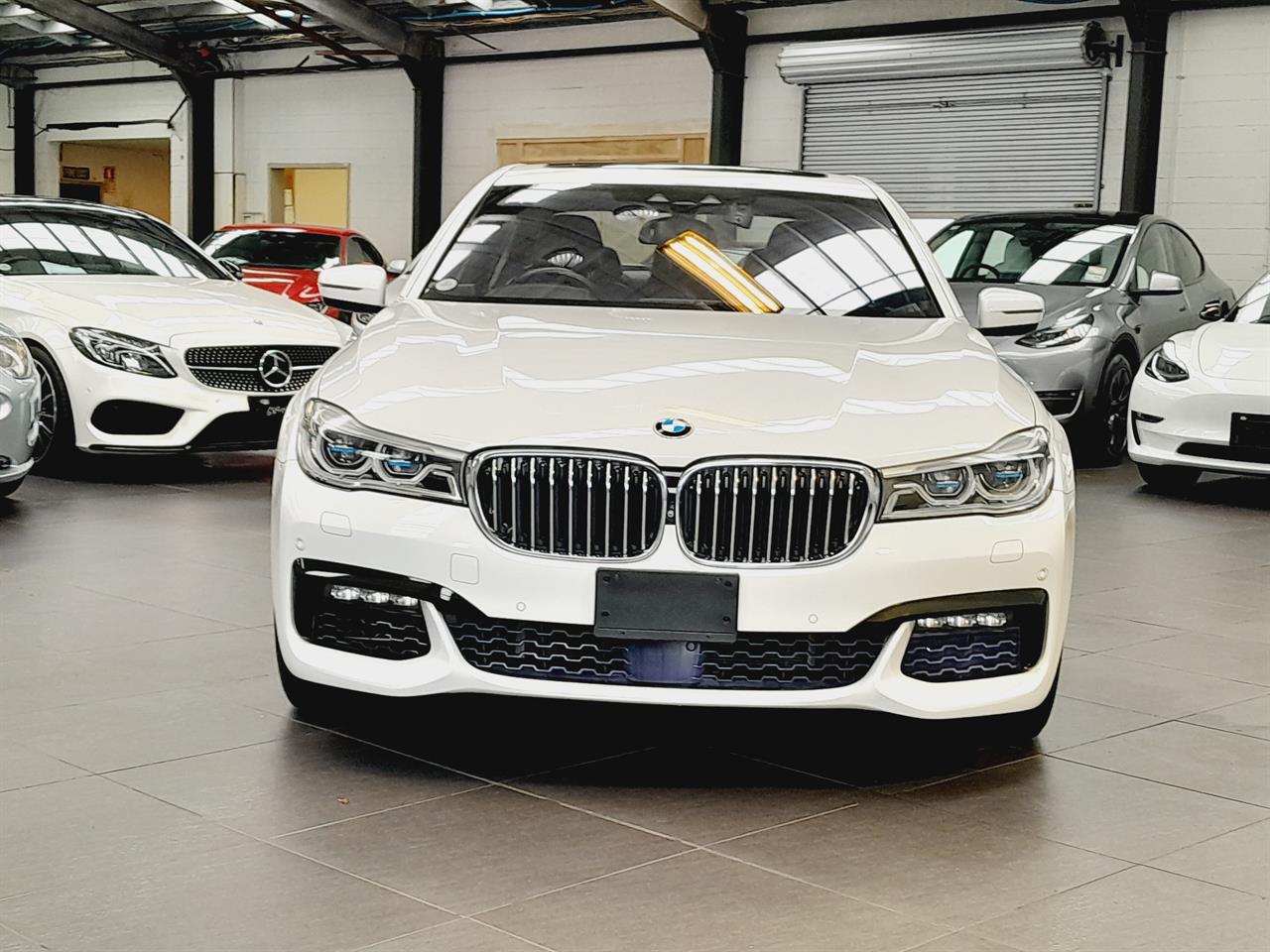 2016 BMW 750i