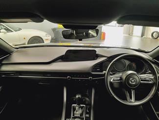 2021 Mazda Mazda3 - Thumbnail
