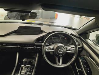 2021 Mazda Mazda3 - Thumbnail