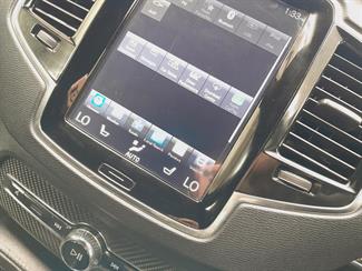 2015 Volvo XC90 - Thumbnail