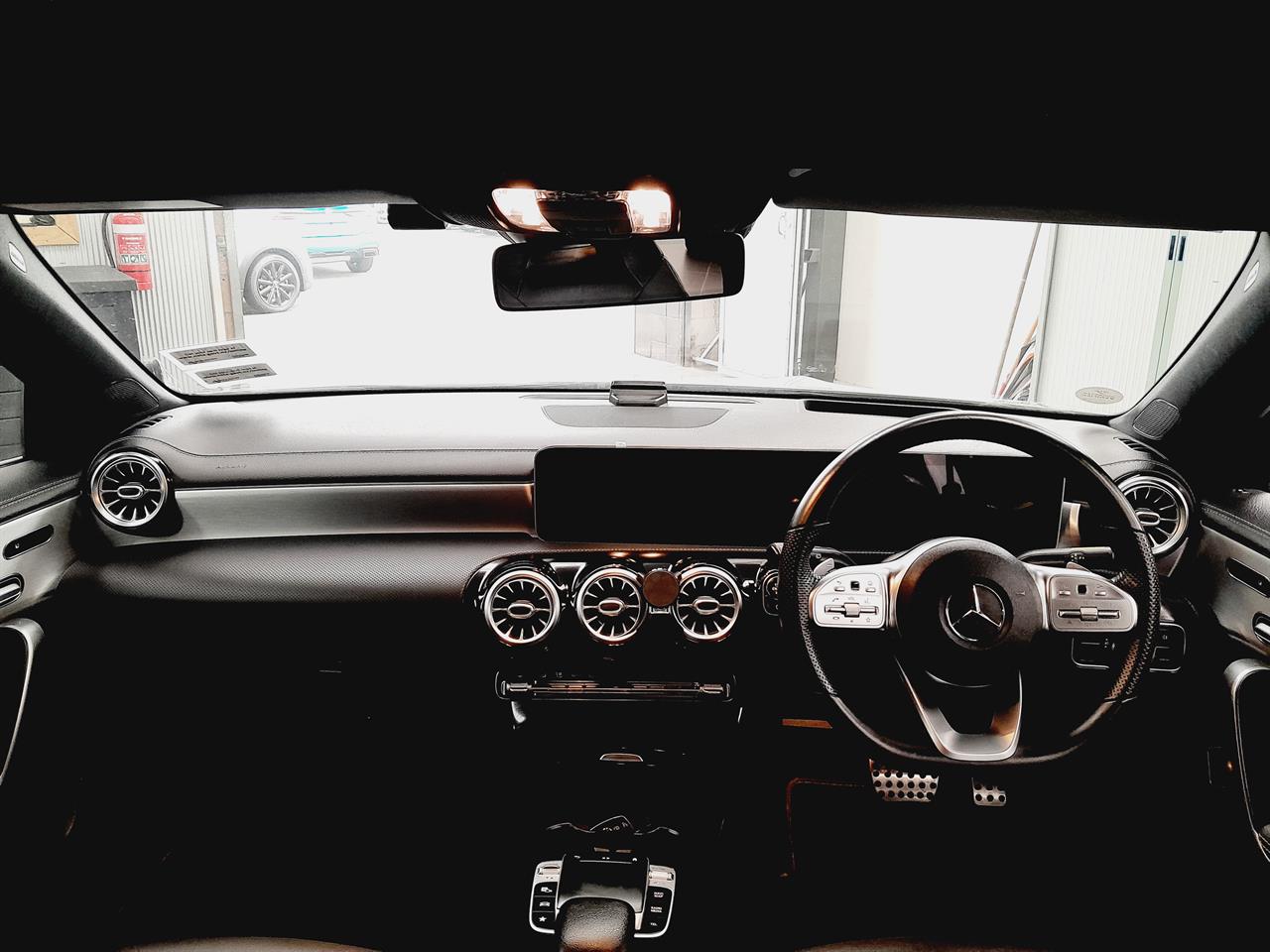 2020 Mercedes-Benz CLA 200