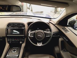 2018 Jaguar F-Pace - Thumbnail