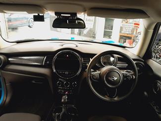 2017 Mini Cooper - Thumbnail
