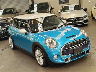 2017 Mini Cooper - Thumbnail