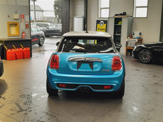 2017 Mini Cooper - Thumbnail