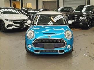 2017 Mini Cooper - Thumbnail