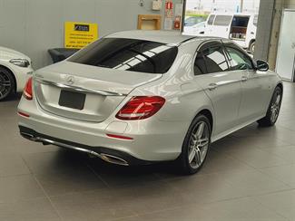 2017 Mercedes-Benz E 350 e - Thumbnail