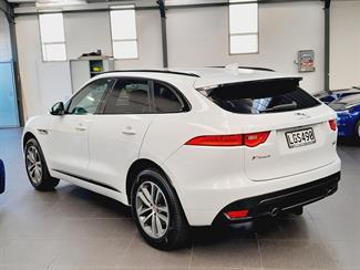 2018 Jaguar F-Pace - Thumbnail