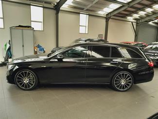 2017 Mercedes-Benz E 43 - Thumbnail