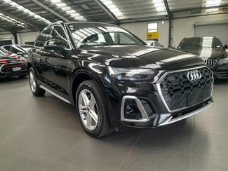 2021 Audi Q5 - Thumbnail