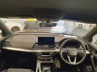2021 Audi Q5 - Thumbnail