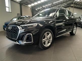 2021 Audi Q5 - Thumbnail