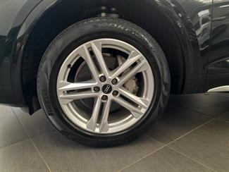 2021 Audi Q5 - Thumbnail